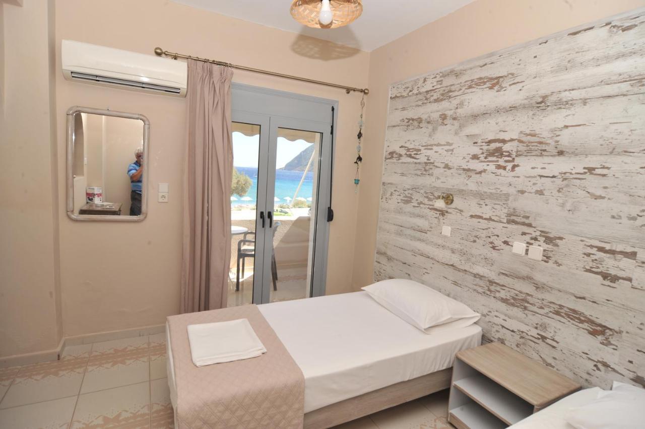 Blue Wave Apartment Kefalos  Exterior photo