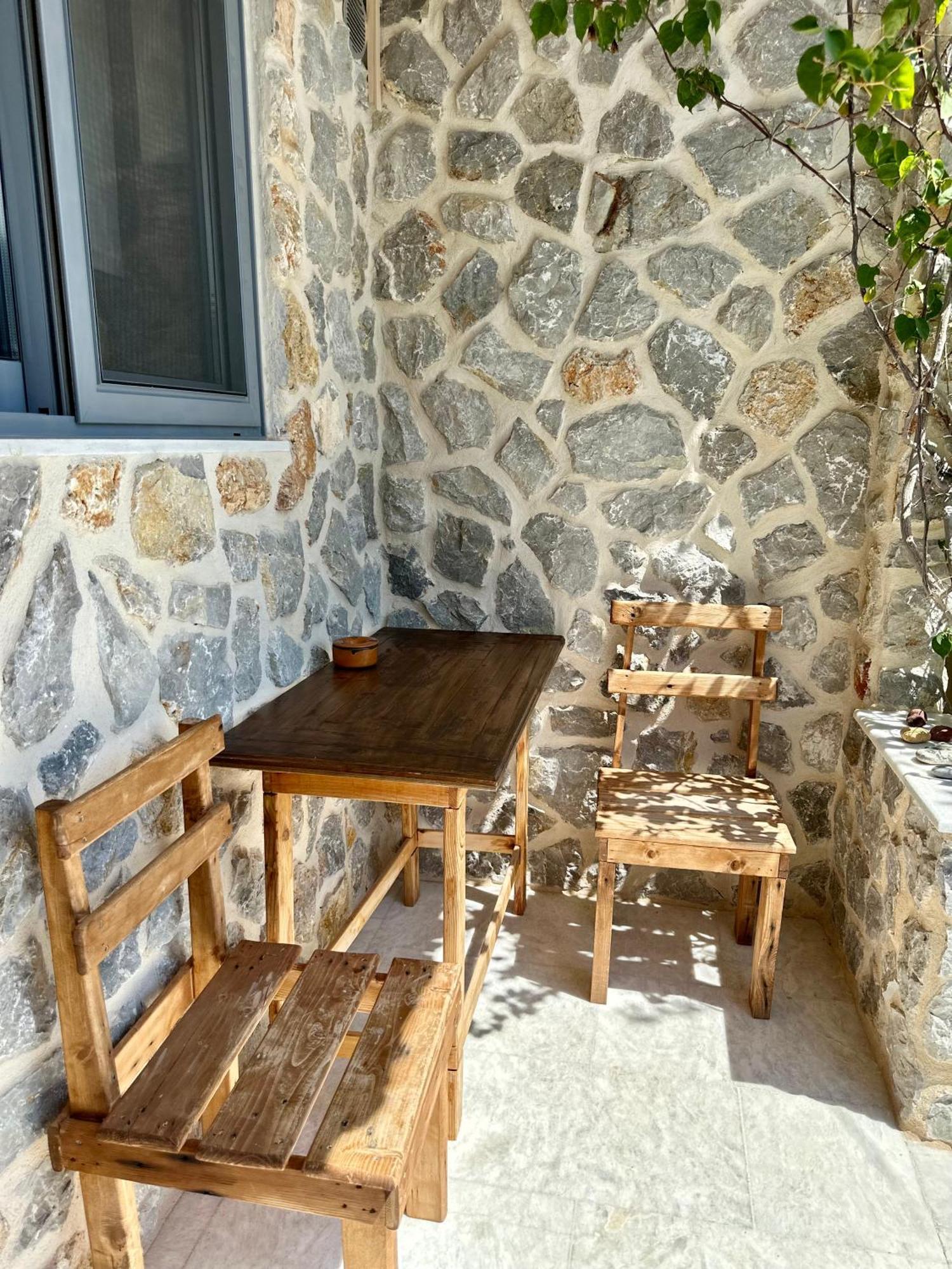 Blue Wave Apartment Kefalos  Exterior photo